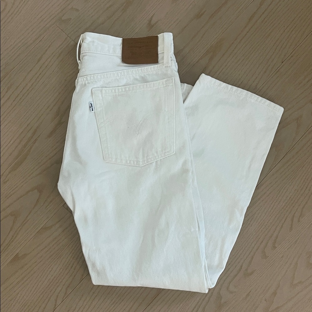 Levi's Women's High Rise White Jeans